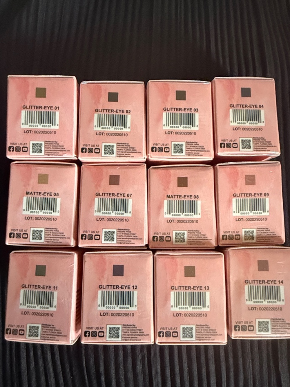Glitter-Eye Palette Shades – Pink Eyeshadow